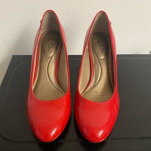 Life Stride Red Parigi Pumps